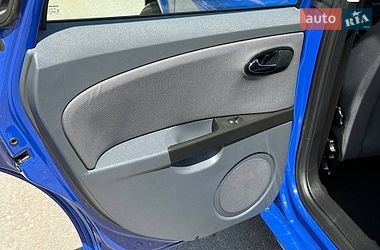 Хэтчбек SEAT Leon 2006 в Кропивницком