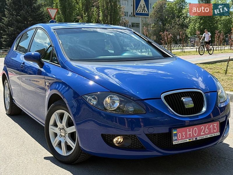 Хэтчбек SEAT Leon 2006 в Кропивницком