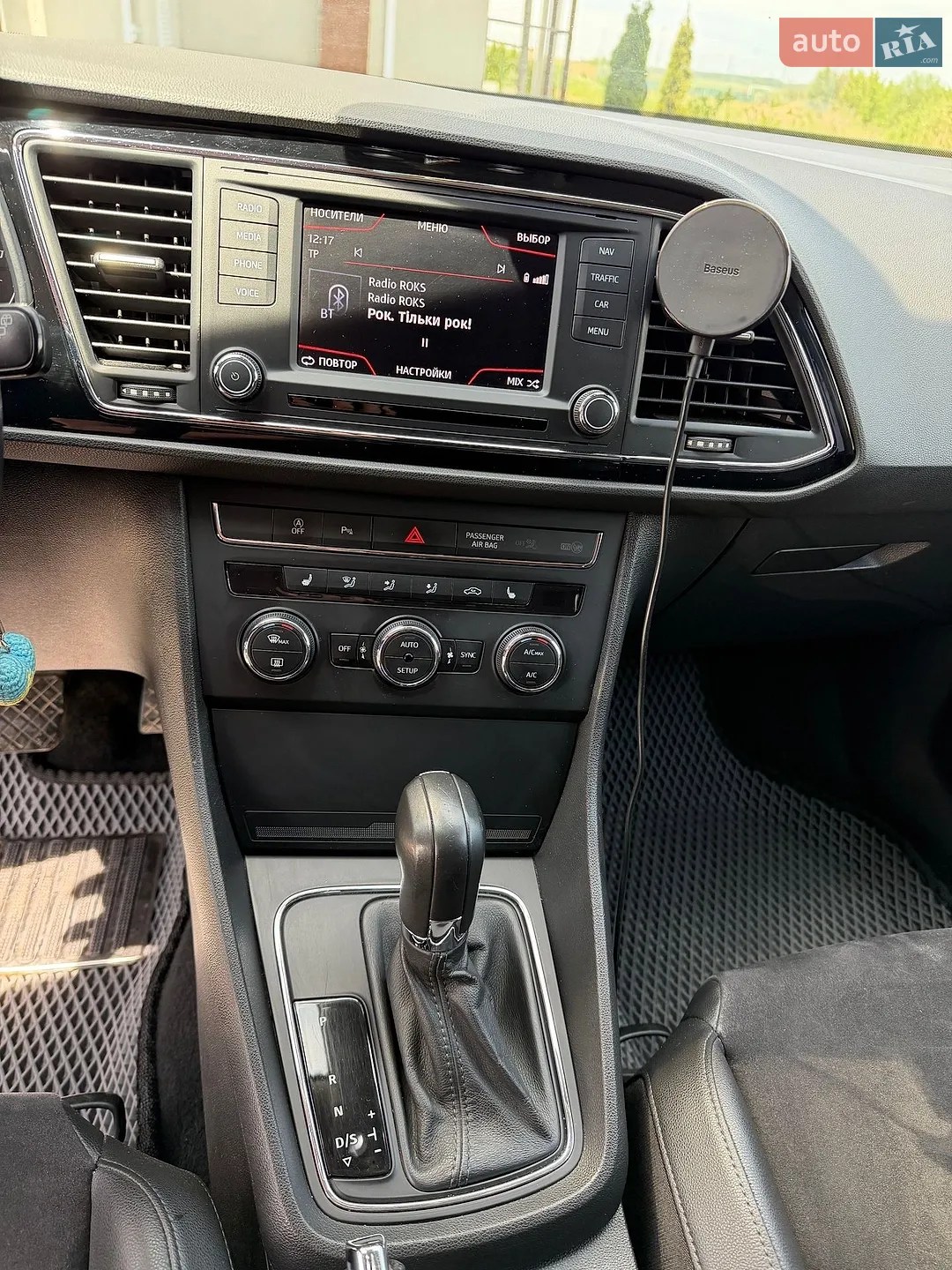 2015 SEAT Leon - мініатюра 14