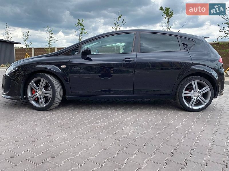 Хетчбек SEAT Leon 2009 в Києві