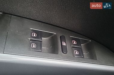 Хэтчбек SEAT Leon 2011 в Киеве
