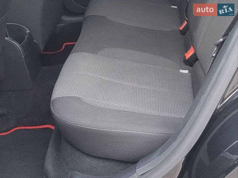 Хэтчбек SEAT Leon 2011 в Киеве