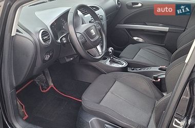 Хэтчбек SEAT Leon 2011 в Киеве