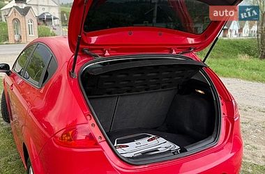 Хэтчбек SEAT Leon 2008 в Лазещине