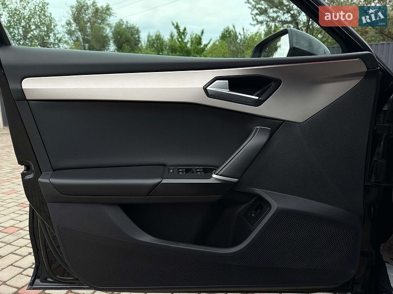 Універсал SEAT Leon 2021 в Луцьку