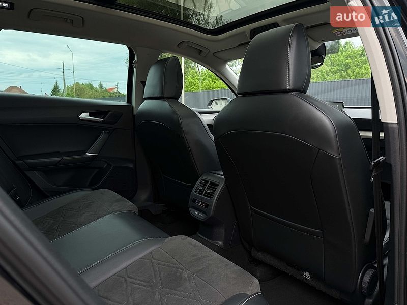 Універсал SEAT Leon 2021 в Луцьку