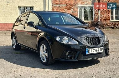 Хэтчбек SEAT Leon 2008 в Лубнах