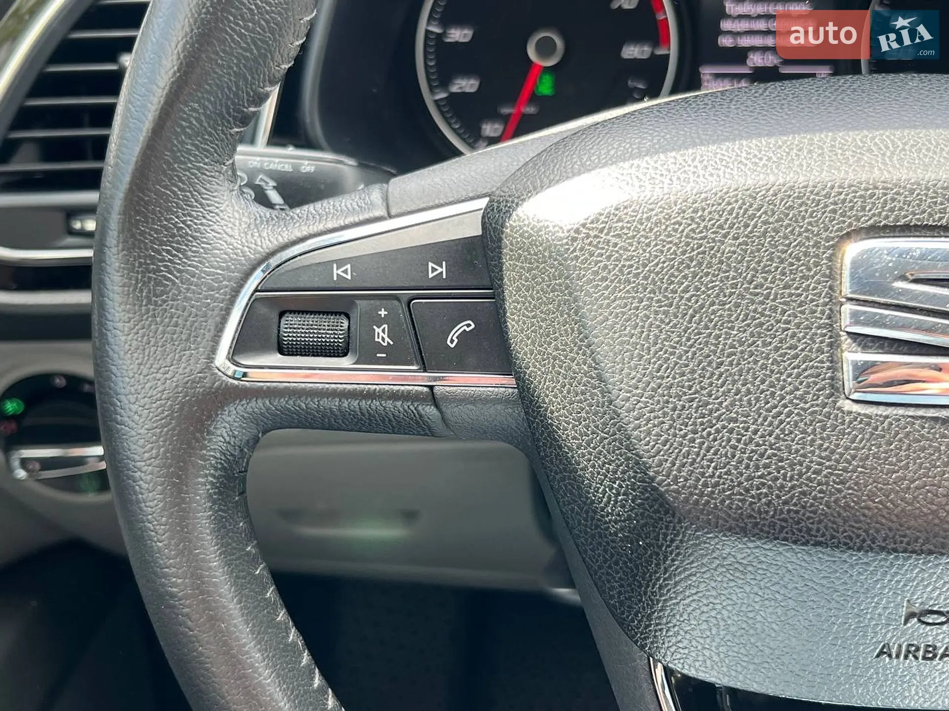 2016 SEAT Leon - мініатюра 21