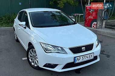 Хэтчбек SEAT Leon 2013 в Киеве