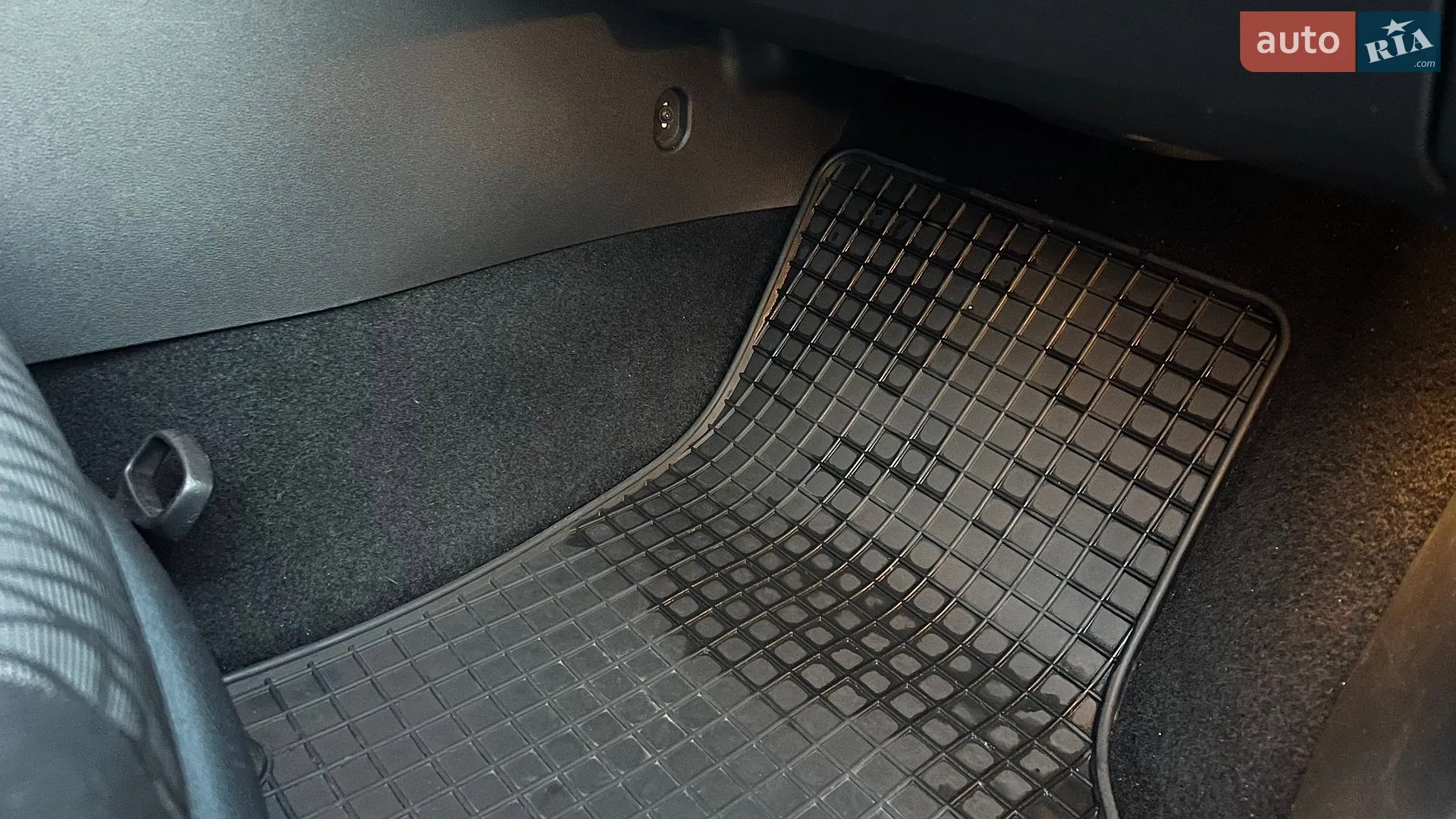 2013 SEAT Leon - мініатюра 18