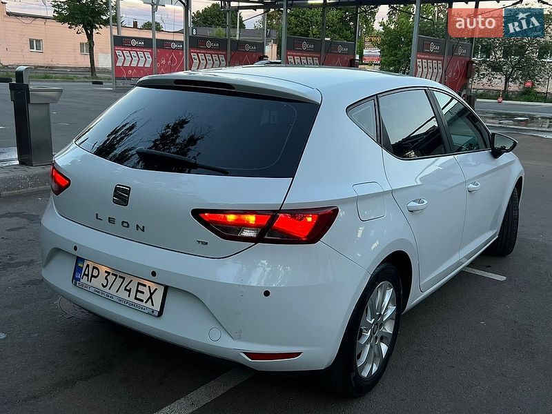 Хетчбек SEAT Leon 2013 в Києві
