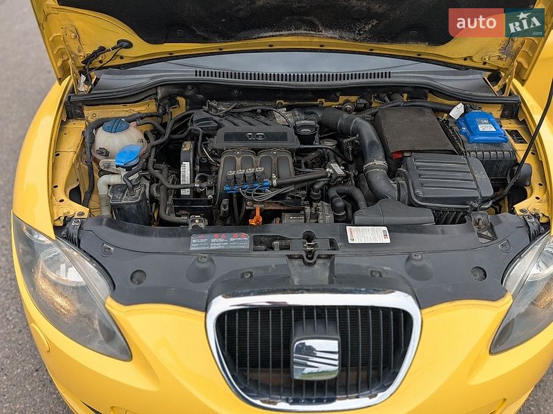 Хетчбек SEAT Leon 2007 в Смілі
