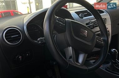 Хэтчбек SEAT Leon 2009 в Ровно
