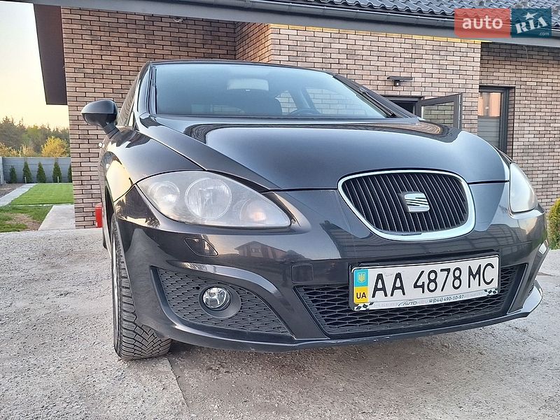 Хетчбек SEAT Leon 2011 в Києві