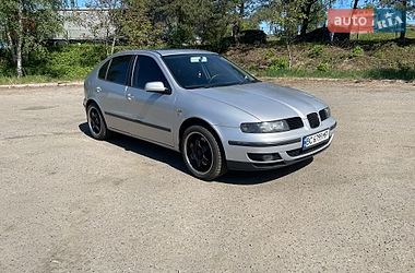 Хетчбек SEAT Leon 2000 в Львові