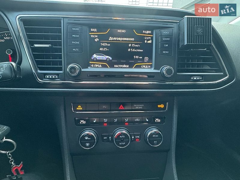 Хэтчбек SEAT Leon 2013 в Калуше