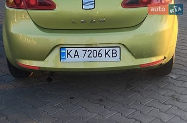 Хэтчбек SEAT Leon 2008 в Киеве