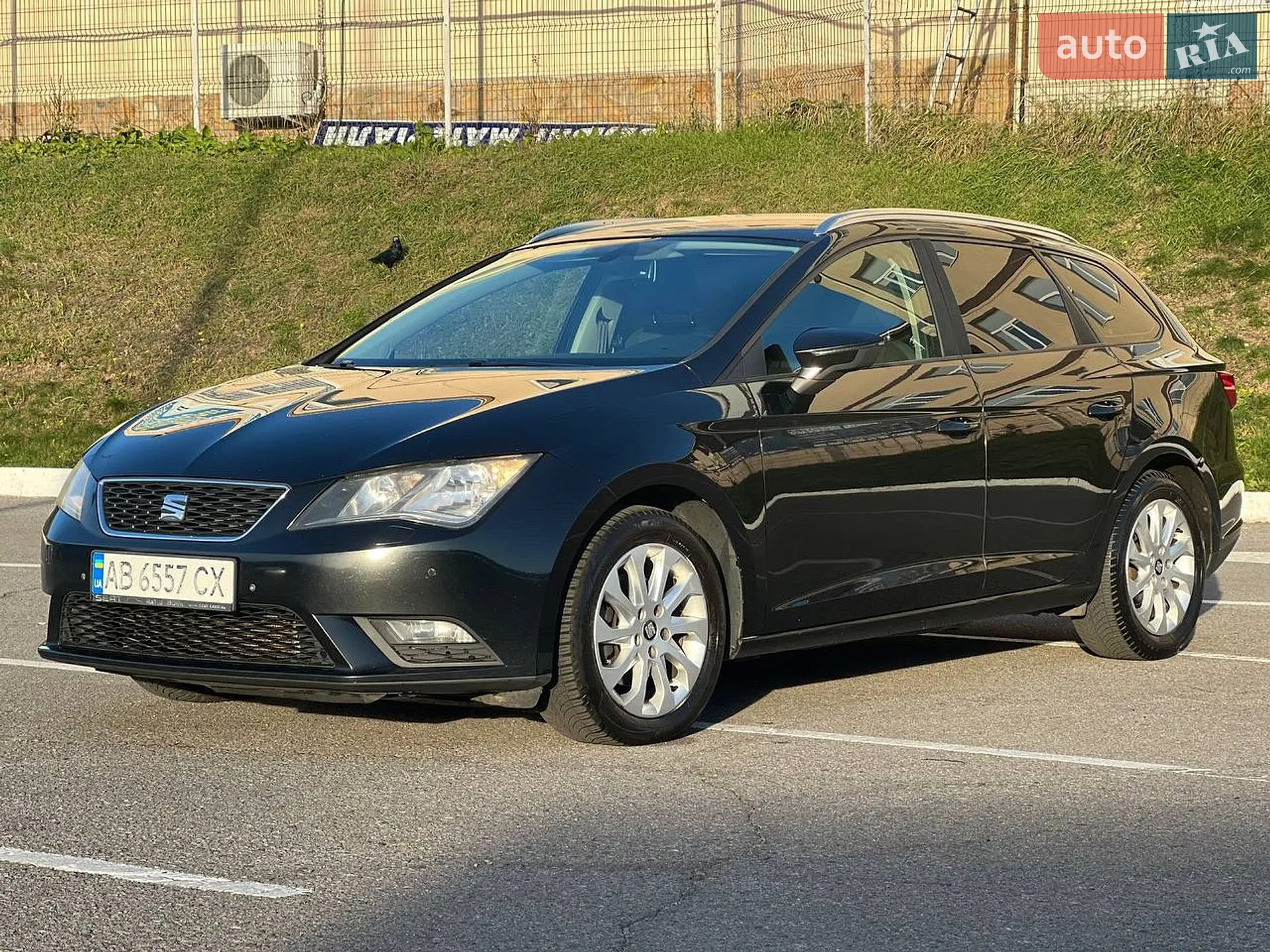 2014 SEAT Leon - мініатюра 3