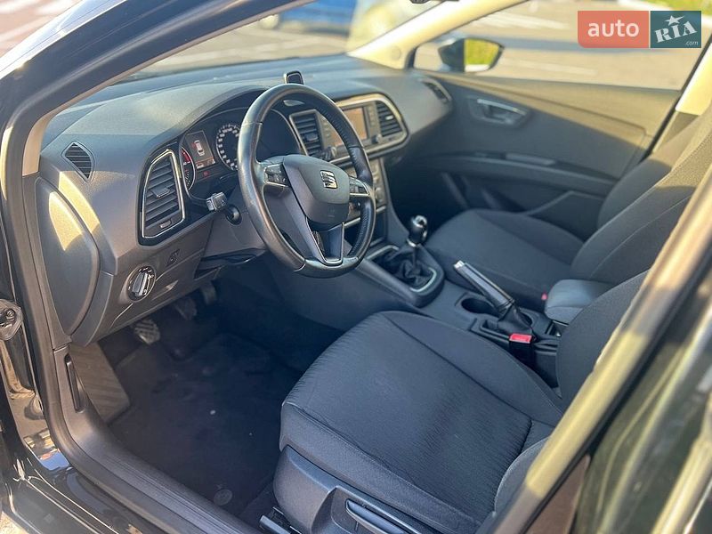 Универсал SEAT Leon 2014 в Киеве