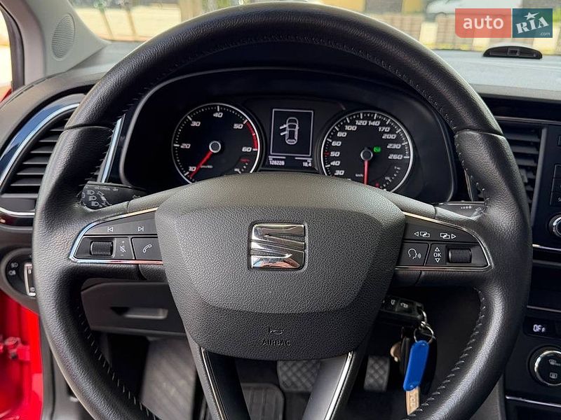 Хэтчбек SEAT Leon 2015 в Белой Церкви
