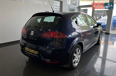 Хэтчбек SEAT Leon 2006 в Львове