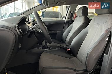 Хэтчбек SEAT Leon 2006 в Львове