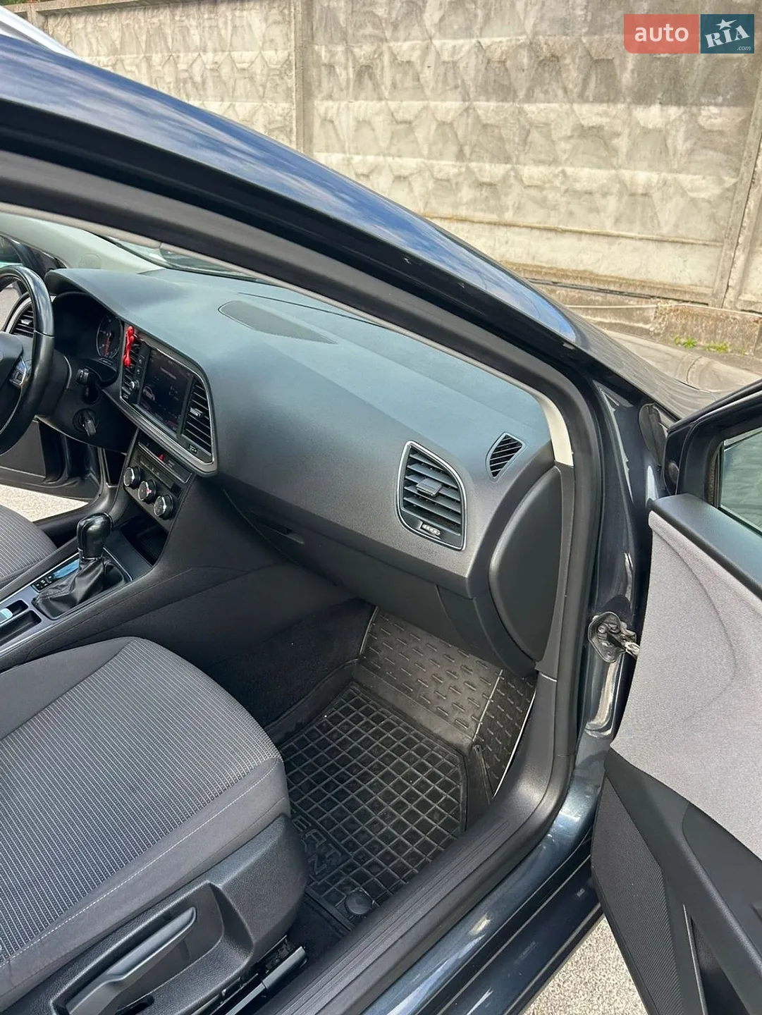 2019 SEAT Leon - мініатюра 12