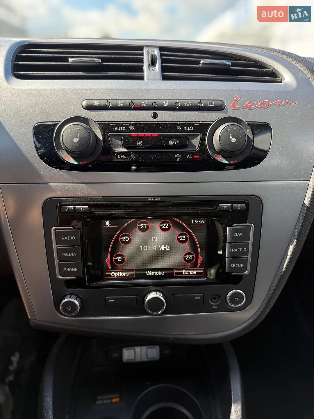 2011 SEAT Leon - мініатюра 14