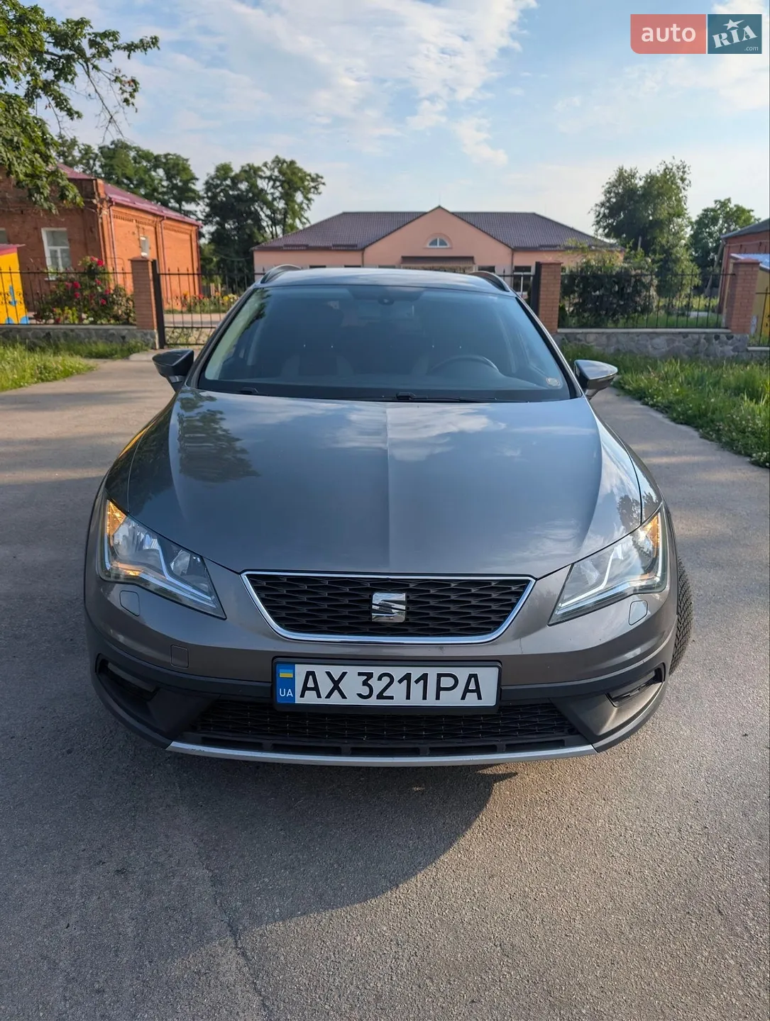 2016 SEAT Leon - мініатюра 2