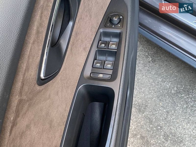 Универсал SEAT Leon 2016 в Киеве