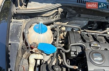 Хетчбек SEAT Leon 2008 в Києві