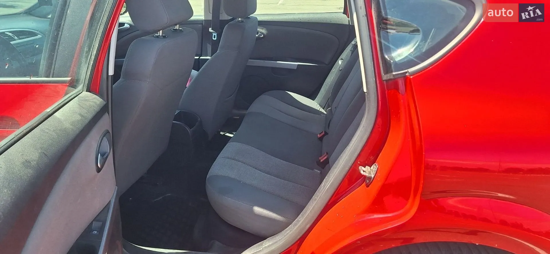 2010 SEAT Leon - мініатюра 3