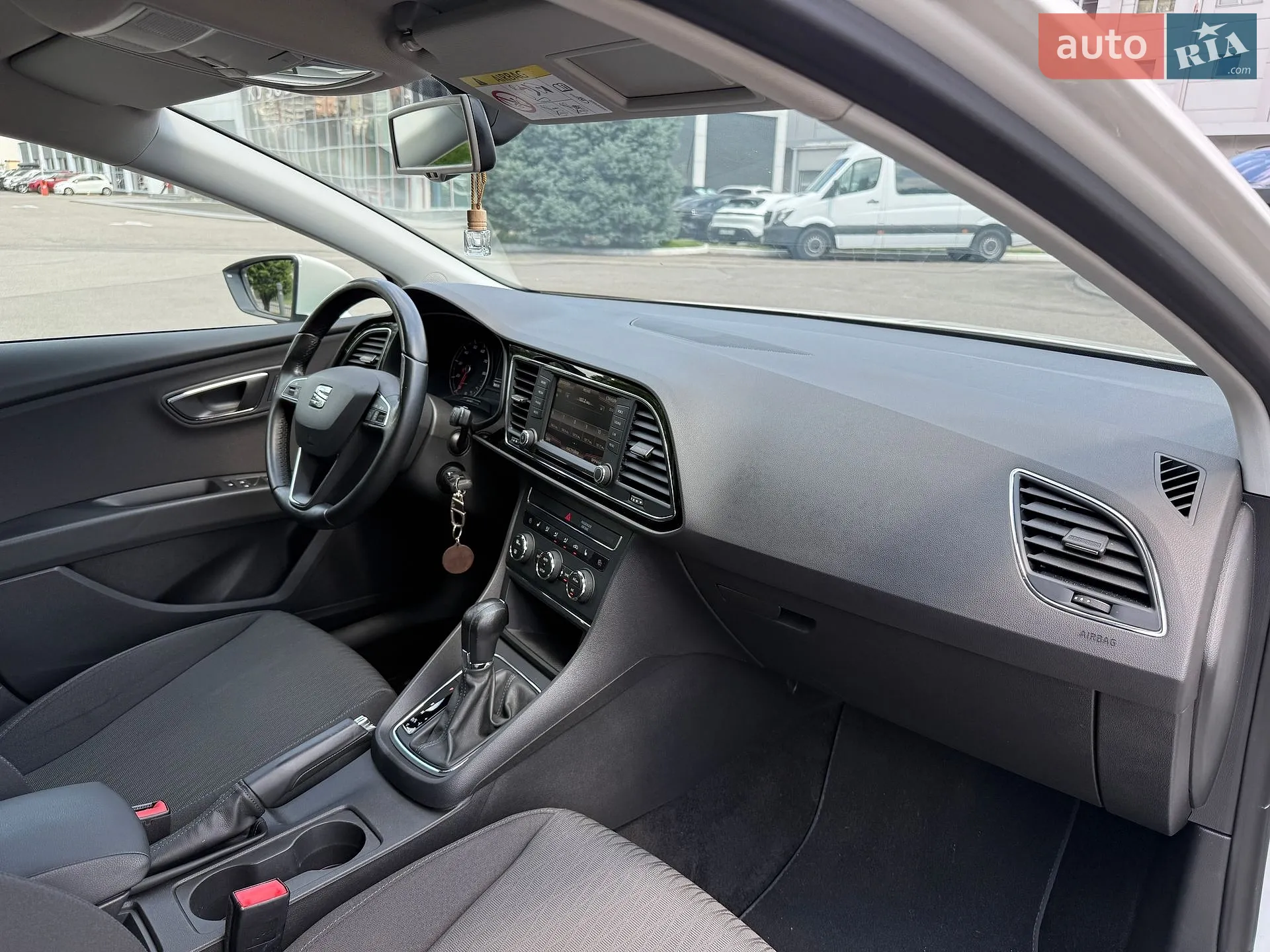 2016 SEAT Leon - мініатюра 18