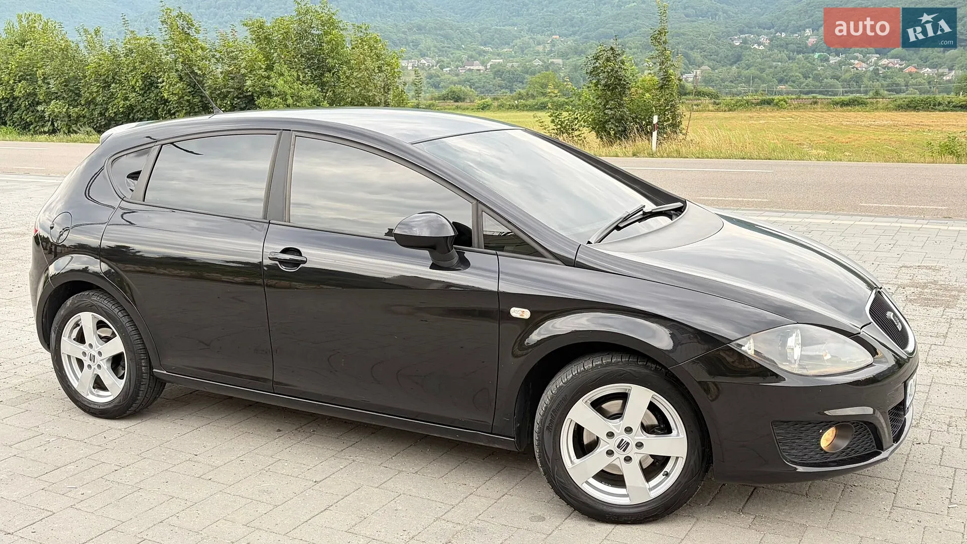 2011 SEAT Leon - мініатюра 3