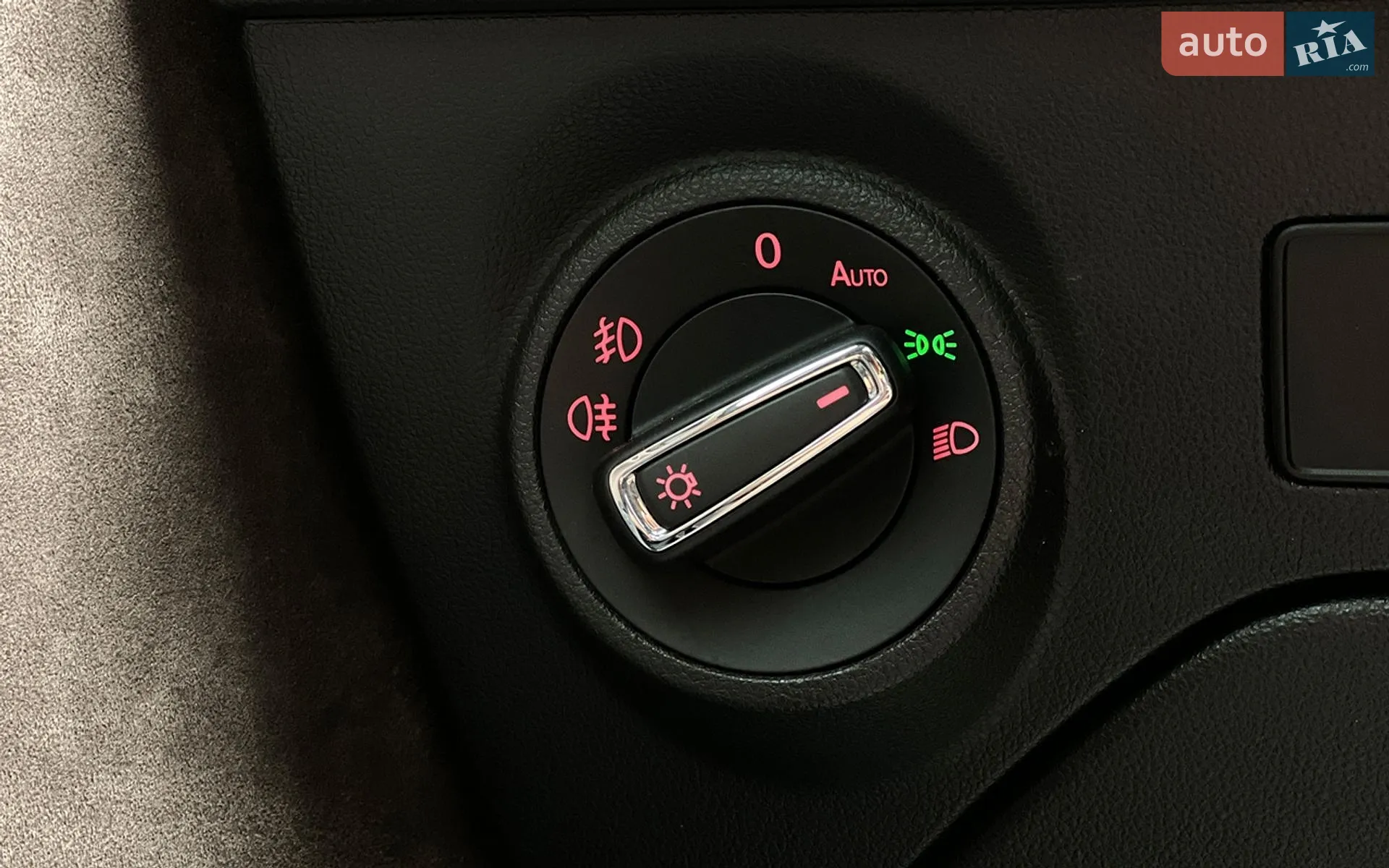 2017 SEAT Leon - мініатюра 18
