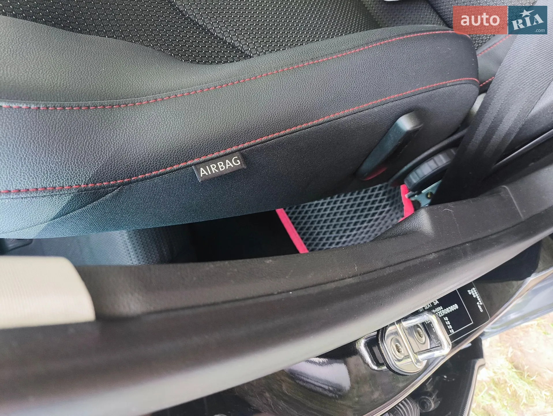 2013 SEAT Leon - мініатюра 20