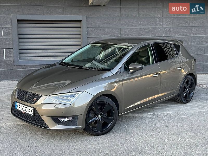 Хетчбек SEAT Leon 2016 в Києві
