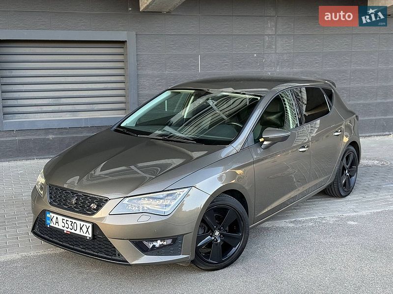 Хетчбек SEAT Leon 2016 в Києві