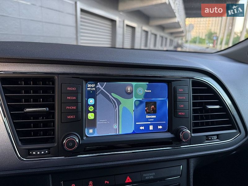 Хетчбек SEAT Leon 2016 в Києві