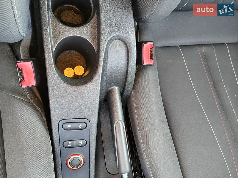 Хетчбек SEAT Leon 2011 в Луцьку