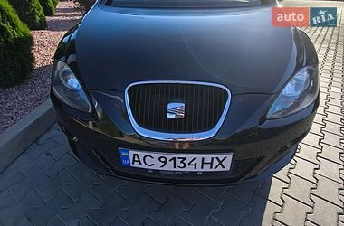 Хетчбек SEAT Leon 2011 в Луцьку
