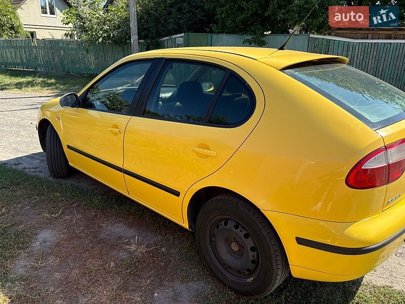 Хэтчбек SEAT Leon 2004 в Дымере фото 3 Хэтчбек SEAT Leon 2004 в Дымере
