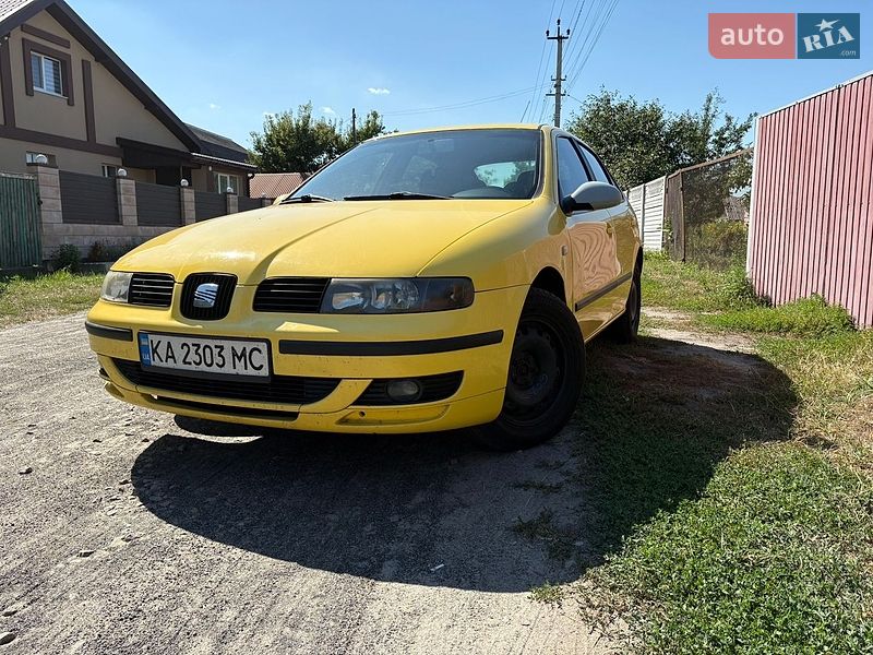 Хэтчбек SEAT Leon 2004 в Дымере фото 2 Хэтчбек SEAT Leon 2004 в Дымере