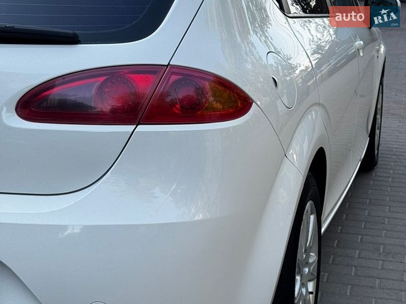 Хэтчбек SEAT Leon 2008 в Киеве фото 7 Хэтчбек SEAT Leon 2008 в Киеве