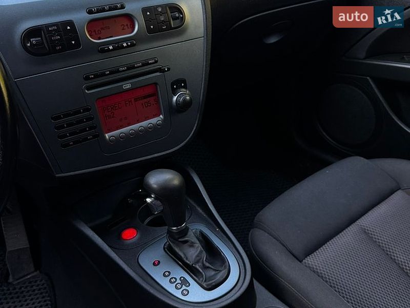 Хэтчбек SEAT Leon 2008 в Киеве фото 16 Хэтчбек SEAT Leon 2008 в Киеве
