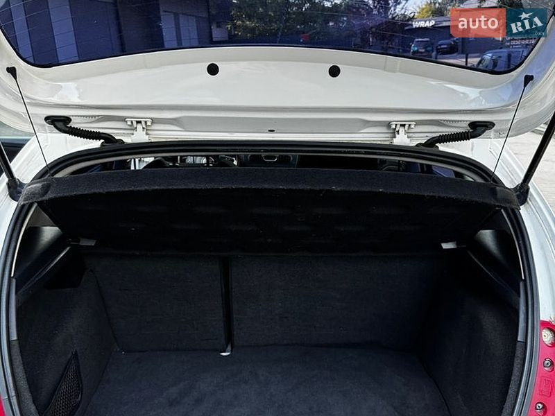 Хэтчбек SEAT Leon 2008 в Киеве фото 19 Хэтчбек SEAT Leon 2008 в Киеве