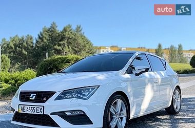 Хэтчбек SEAT Leon 2017 в Днепре