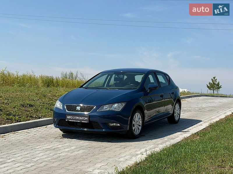 Хэтчбек SEAT Leon 2016 в Ровно