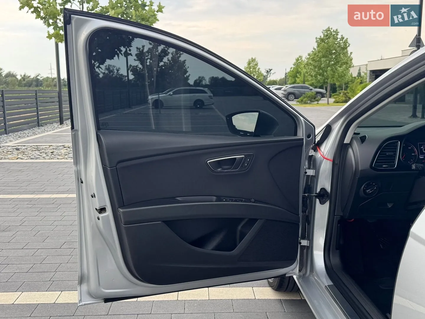 2016 SEAT Leon - мініатюра 12