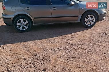 Хетчбек SEAT Leon 2004 в Коростені фото 6 Хетчбек SEAT Leon 2004 в Коростені